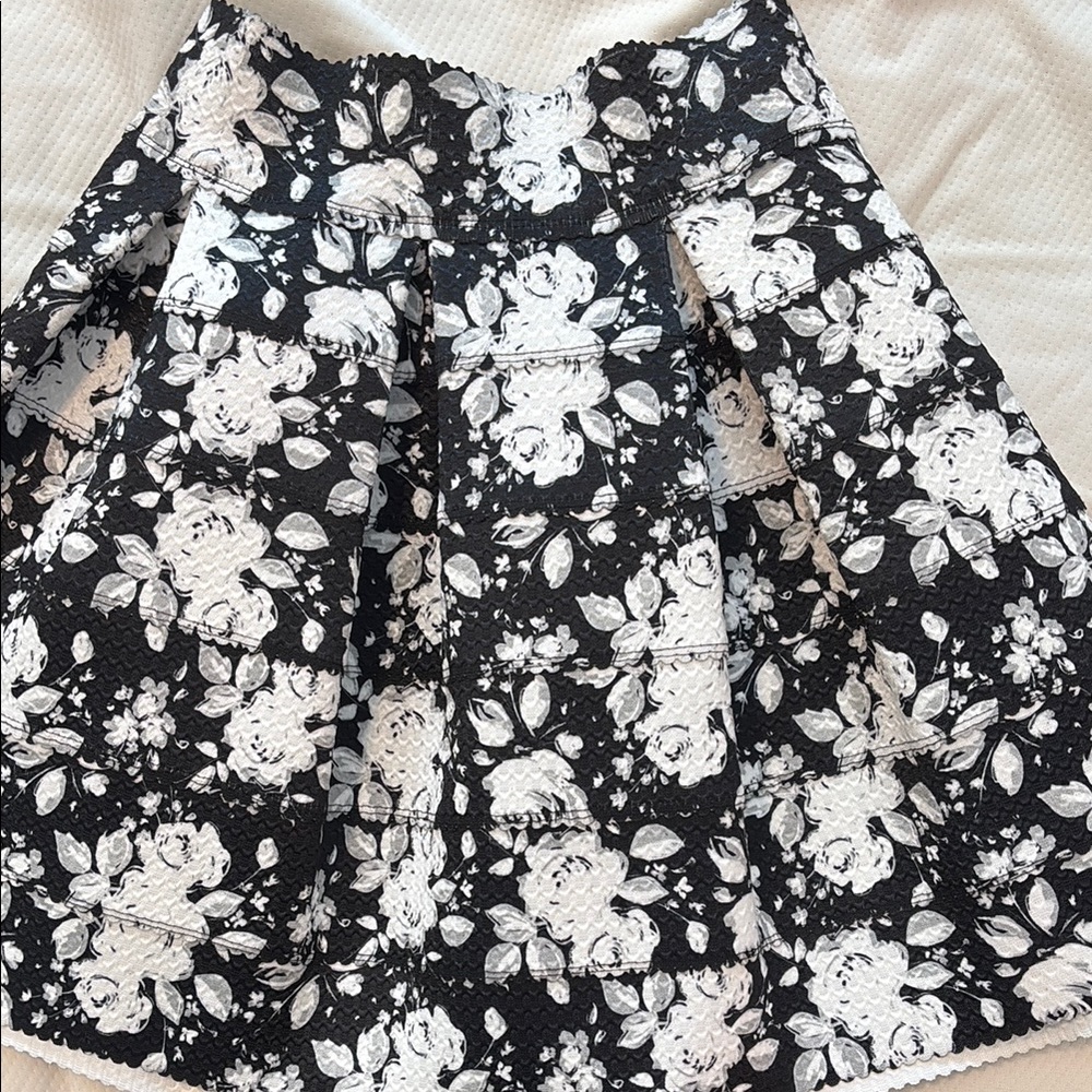 Xhilaration Black and White Mini A-line Skirt rare find!